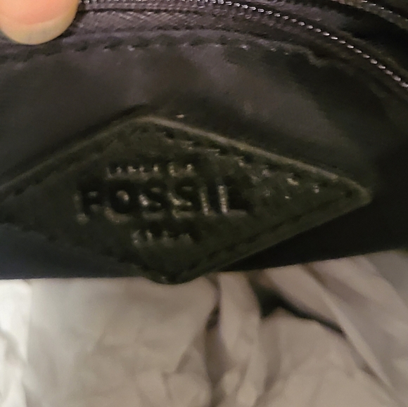 FOSSIL Cross Body - Picture 7 of 8